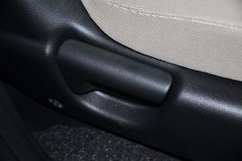 2011款本田飞度1.5L自动豪华型到店实拍