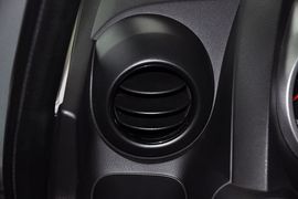 2011款本田飞度1.5L自动豪华型到店实拍