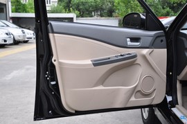 2011款奇瑞E5上海到店实拍