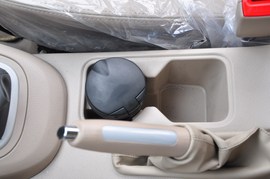 2011款奇瑞E5上海到店实拍