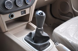 2011款奇瑞E5上海到店实拍