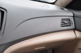 2011款奇瑞E5上海到店实拍