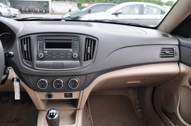 2011款奇瑞E5上海到店实拍