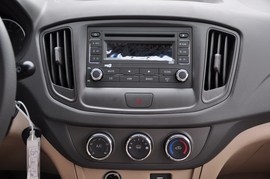 2011款奇瑞E5上海到店实拍