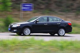 2011款广汽传祺2.0AT试驾