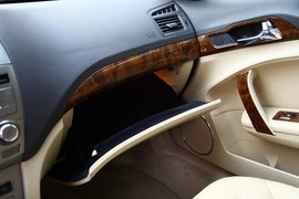2011款广汽传祺2.0AT试驾