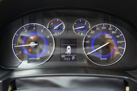 2011款广汽传祺2.0AT试驾