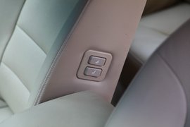 2011款广汽传祺2.0AT试驾