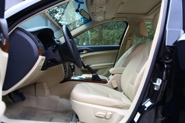 2011款广汽传祺2.0AT试驾
