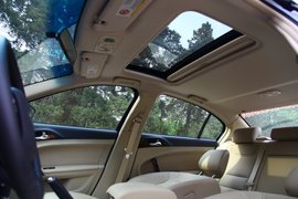 2011款广汽传祺2.0AT试驾