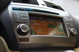 2011款广汽传祺2.0AT试驾