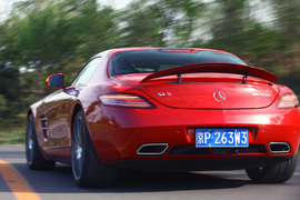 2010款奔驰SLS