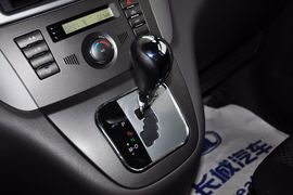 2011款长城腾翼V80自动标准型到店实拍