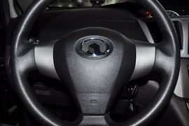 2011款长城腾翼V80自动标准型到店实拍