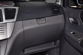 2011款长城腾翼V80自动标准型到店实拍