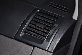 2011款长城腾翼V80自动标准型到店实拍