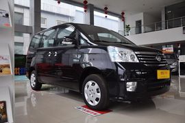 2011款长城腾翼V80自动标准型到店实拍