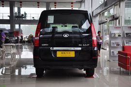 2011款长城腾翼V80自动标准型到店实拍