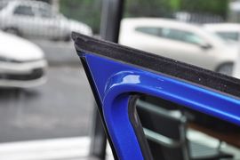 2011款大众高尔夫R到店实拍