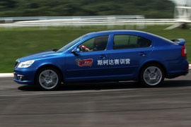 斯柯达明锐RS赛训营体验