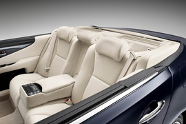 2011款雷克萨斯LS600h