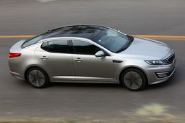 2011款东风悦达起亚K5深度试驾