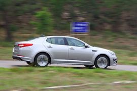 2011款东风悦达起亚K5深度试驾