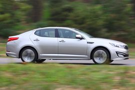 2011款东风悦达起亚K5深度试驾