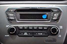 2011款起亚K2