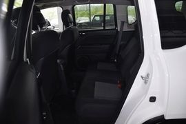2011款Jeep吉普指南者