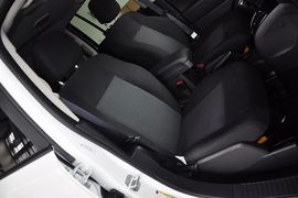 2011款Jeep吉普指南者