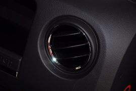 2011款Jeep吉普指南者