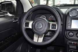 2011款Jeep吉普指南者