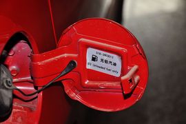 2011款瑞麒M1