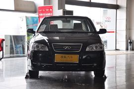 2010款奇瑞旗云2