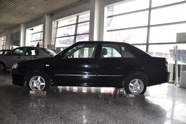 2010款奇瑞旗云2