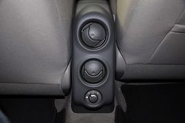 2011款日产阳光1.5XE