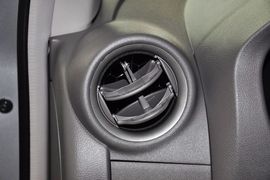 2011款日产阳光1.5XE