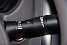 2011款日产阳光1.5XE
