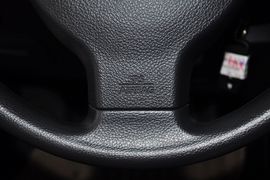 2010款日产骊威劲悦版1.6GS手动超能型到店实拍