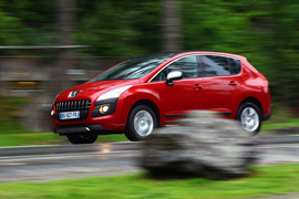 法国试驾标致3008