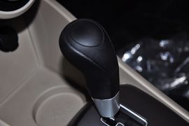 2011款起亚K2