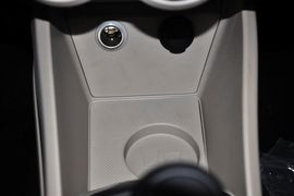 2011款起亚K2