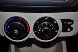 2011款起亚K2