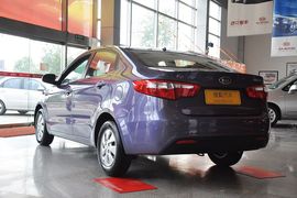 2011款起亚K2