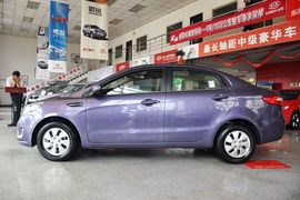 2011款起亚K2
