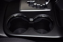 2010款起亚索兰托