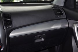 2010款起亚索兰托