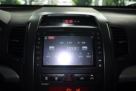 2010款起亚索兰托