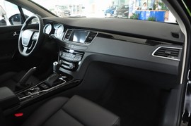 2011款东风标致508
